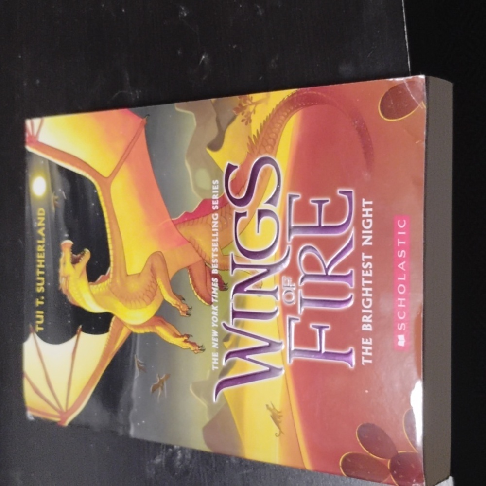Wings of Fire Series Book 5 The brightest Night
